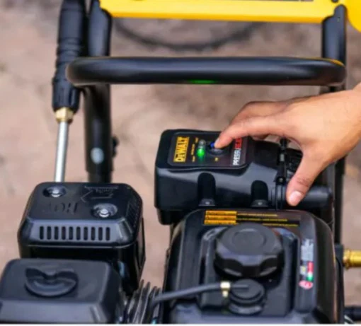 DeWalt Pressure Ready 2025 3400 PSI 2.5 GPM Cold Water Petrol Pressure Washer - Image 4
